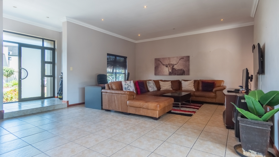 4 Bedroom Property for Sale in Big Bay Western Cape